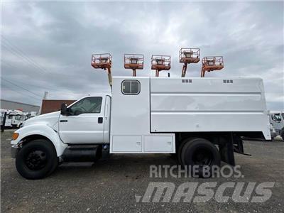 Ford F-750 Wood Chippers