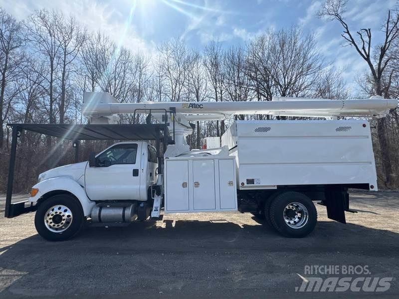 Ford F-750 Truck Mounted Aerial Platforms