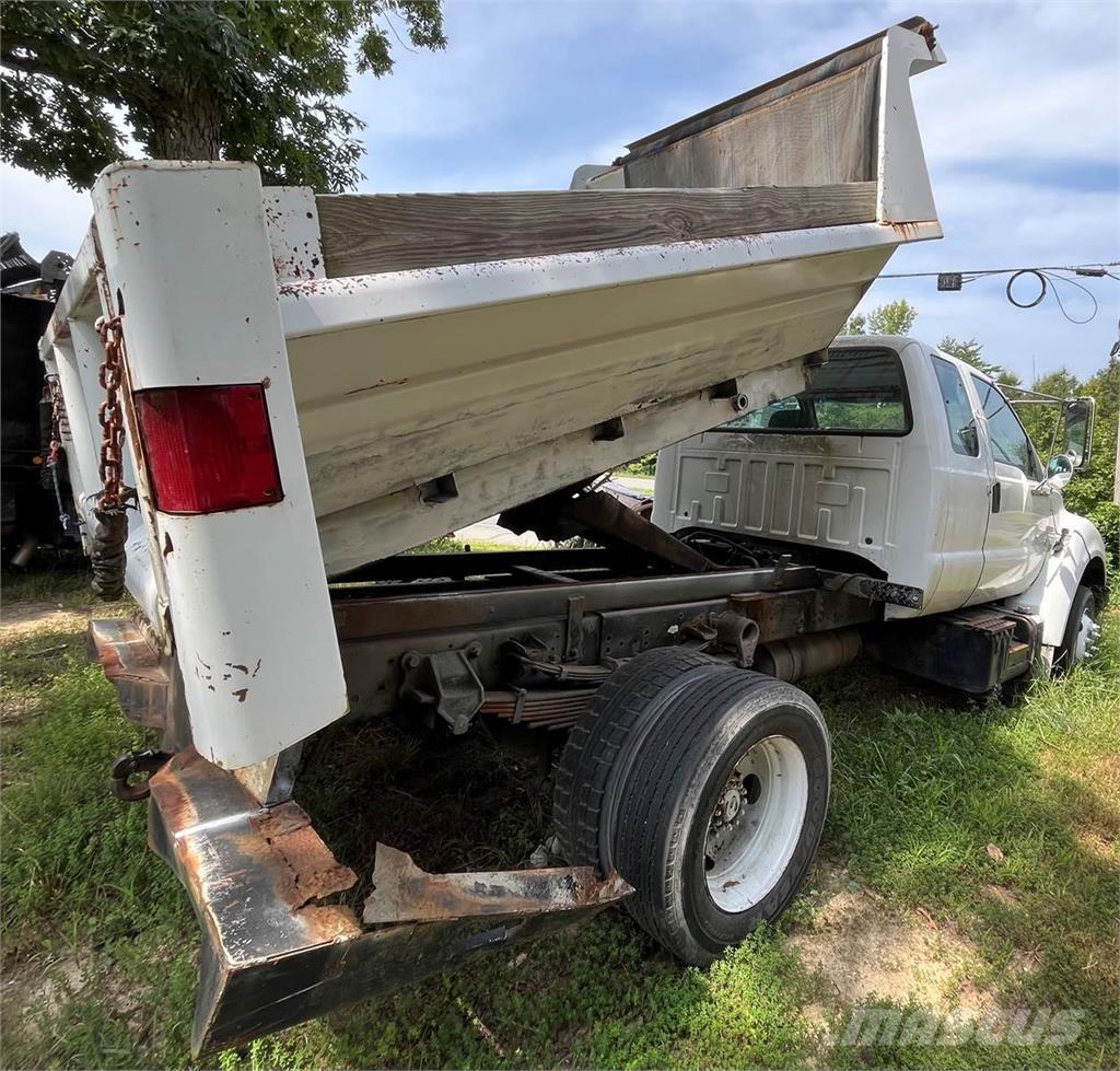 Ford F-750 Dump Trucks