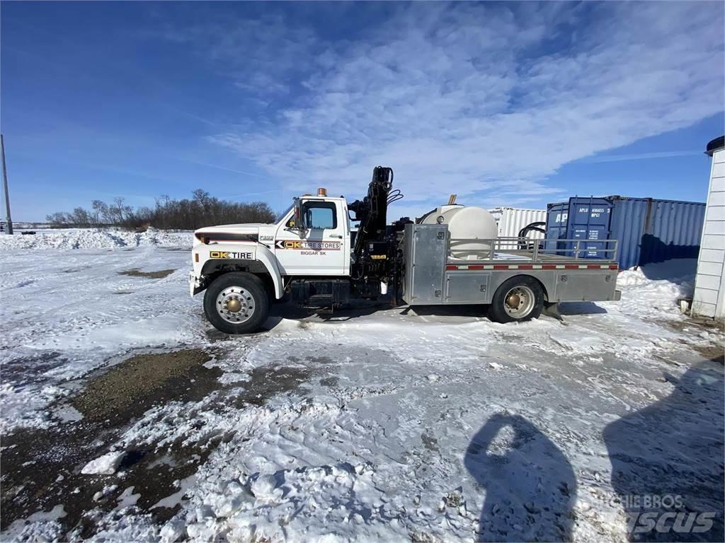 Ford F-800 Work Trucks / Municipal