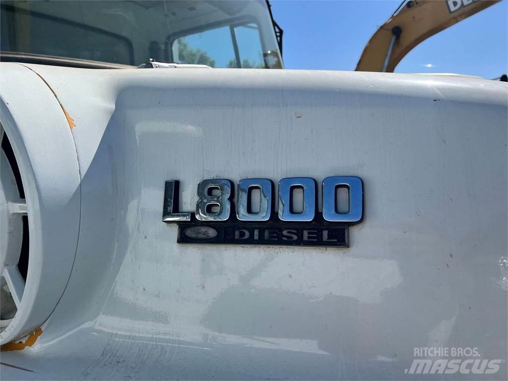 Ford L800 Vacuum Trucks