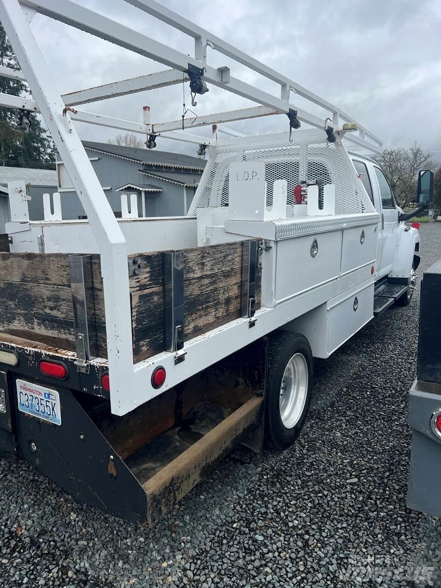 GMC 4500 Work Trucks / Municipal