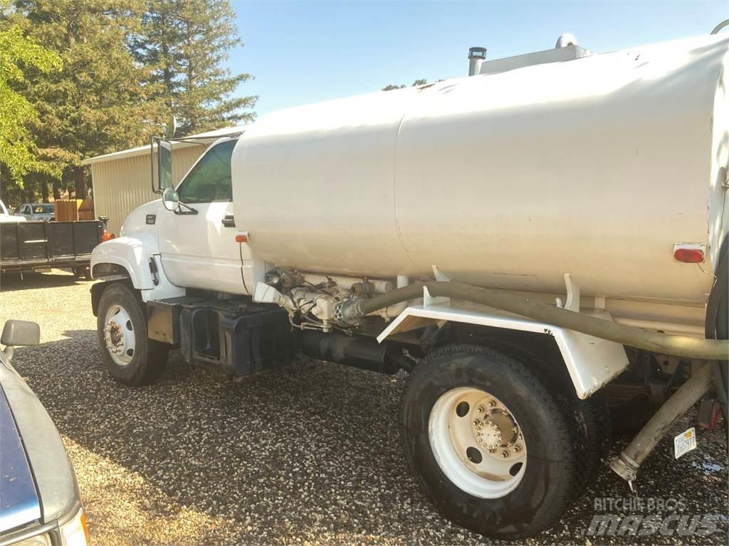 GMC 7500 Tank Trucks