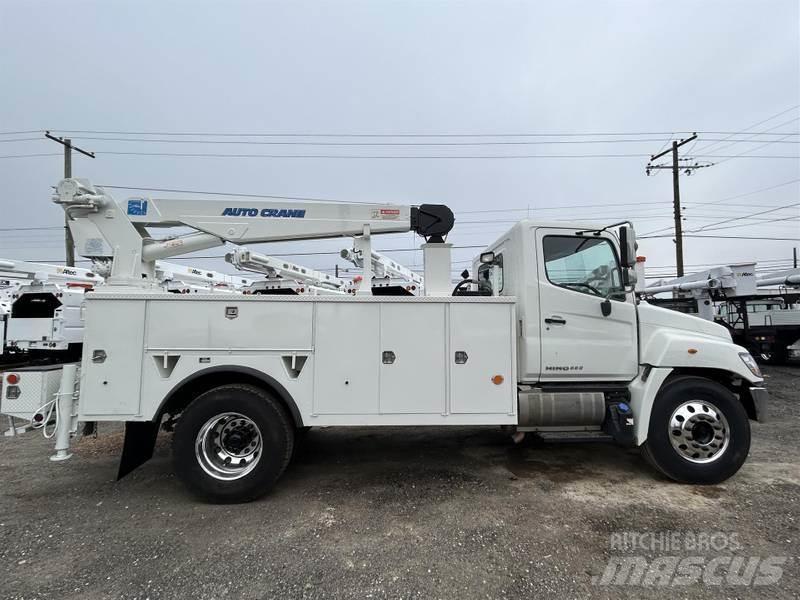 Hino 338 Work Trucks / Municipal