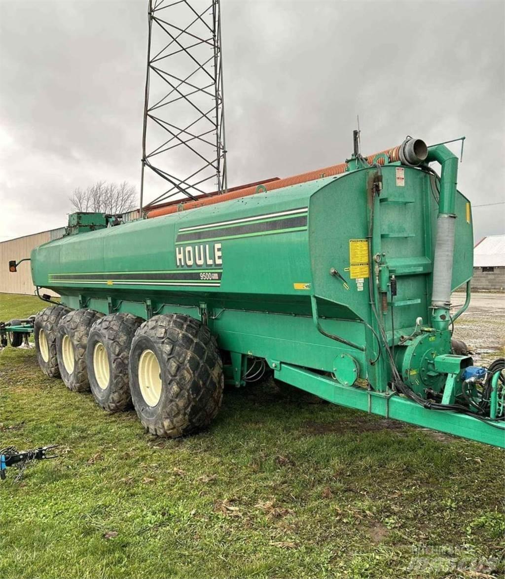 Houle 9500 Manure spreaders