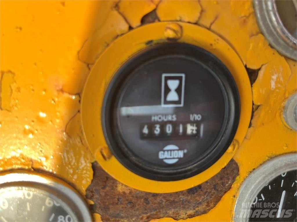 Huber 10D Motor Graders