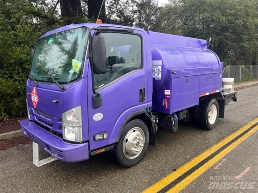 Isuzu NPR Tank Trucks