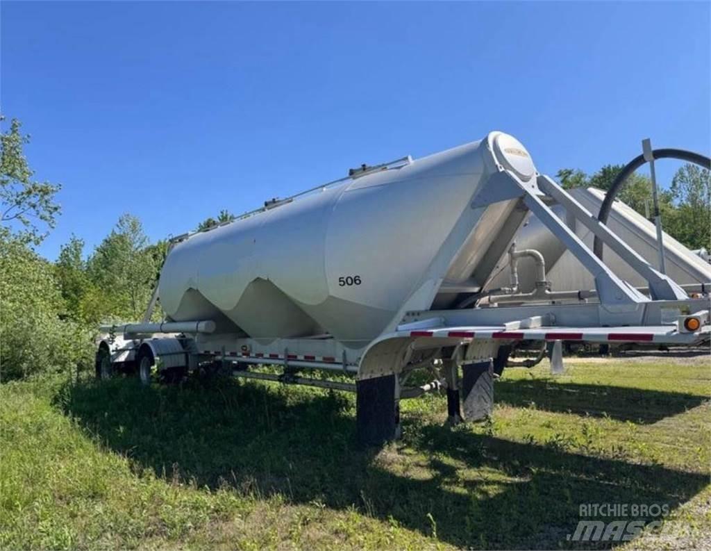  J & L Tank Trailers
