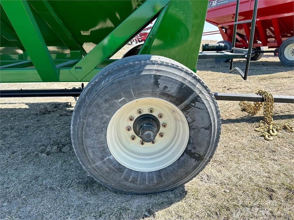 J&M 755SD Grain / Silage Trailers