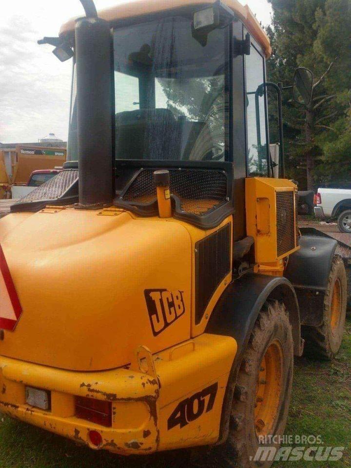 JCB 407 Wheel Loaders