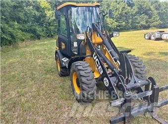 JCB 407 Wheel Loaders