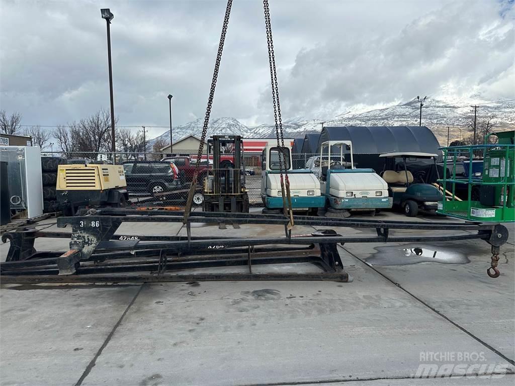 JLG  Other Attachment / Components