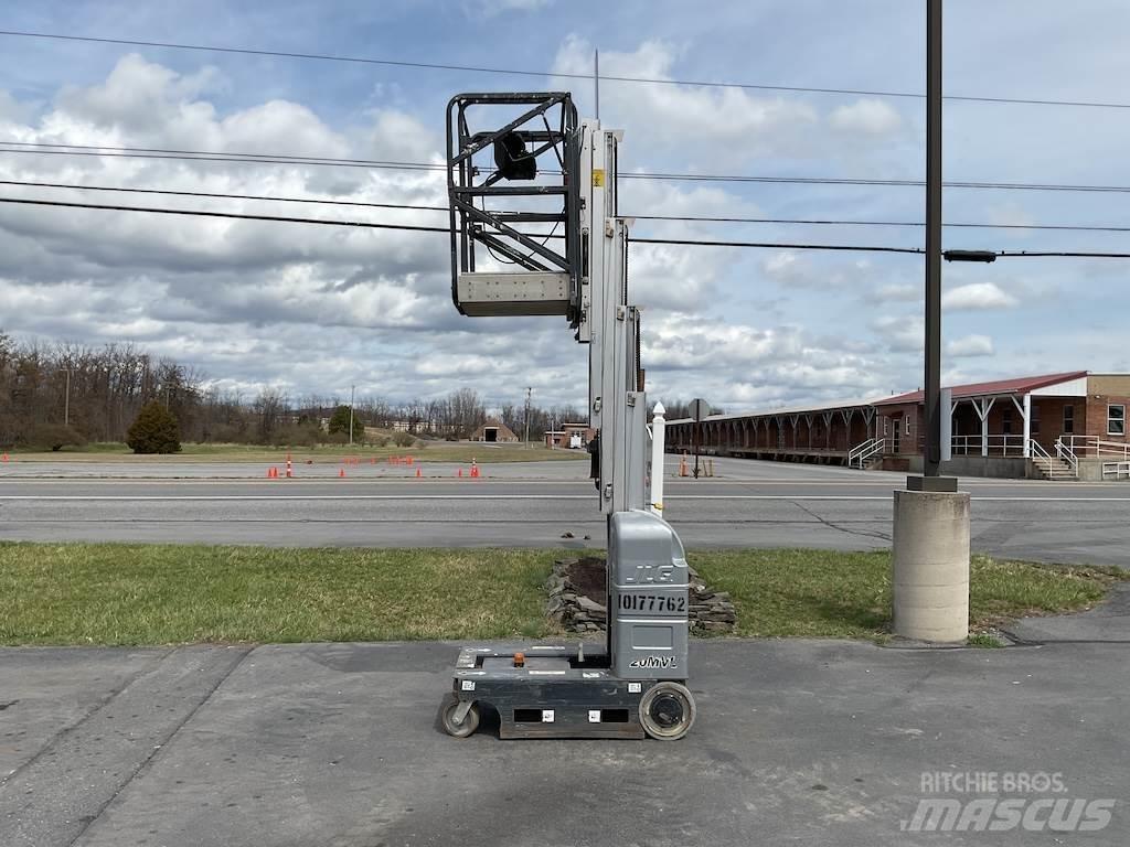JLG 20MVL Vertical mast lifts