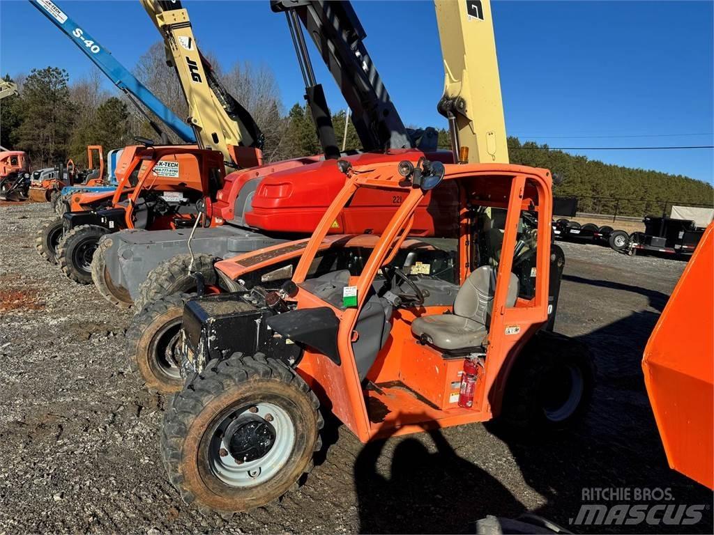 JLG G5-18A Telescopic Handlers