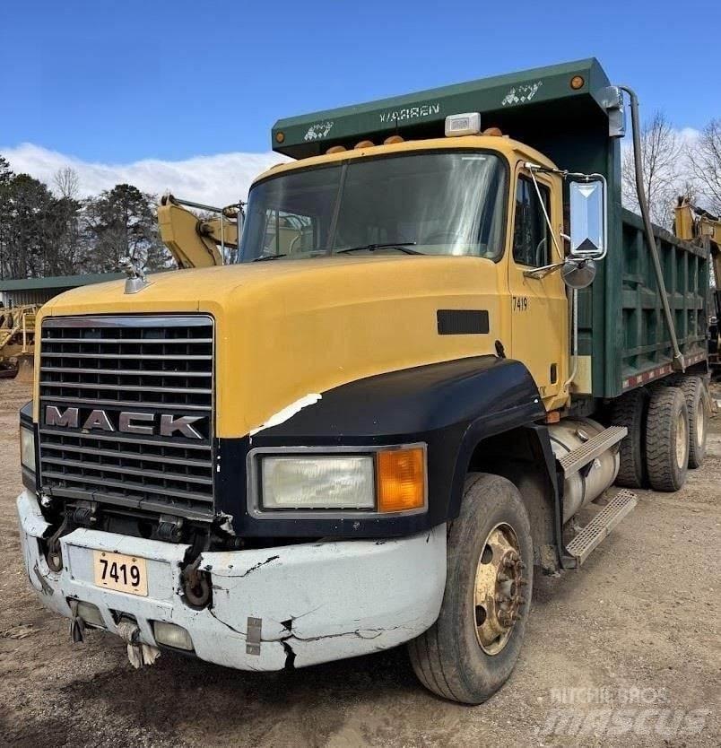 Mack CH613 Dump Trucks