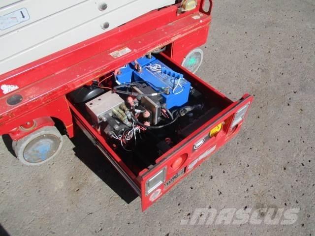 MEC 1330SE Scissor Lifts