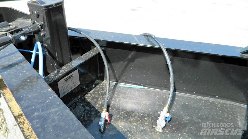 Pitts TA25 Lowboy trailer