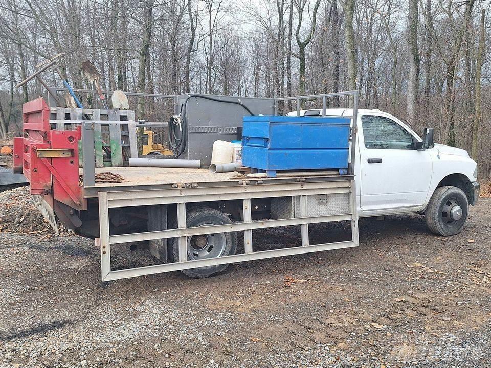RAM 3500 Pickup Trucks