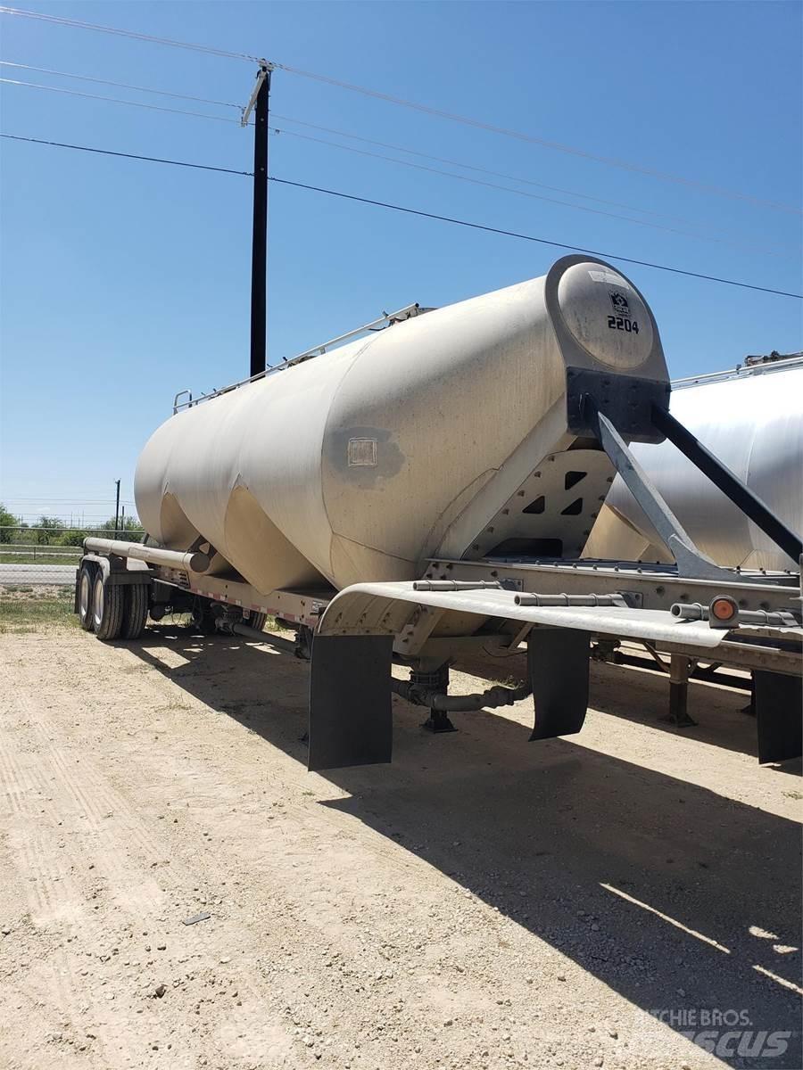Trail King  Tank Trailers