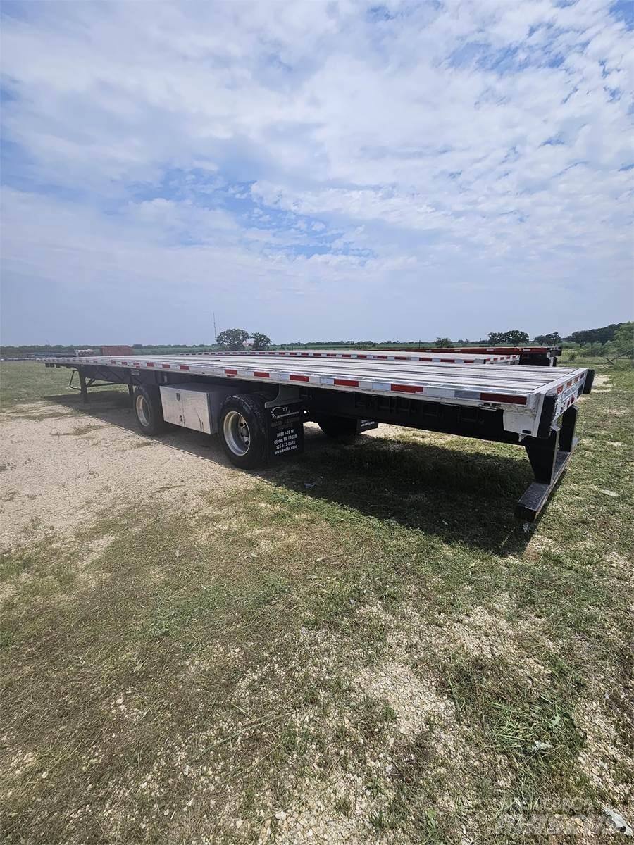 Transcraft  Flatbed Trailers