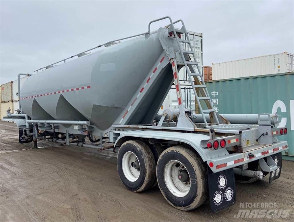 Tremcar  Tank Trailers