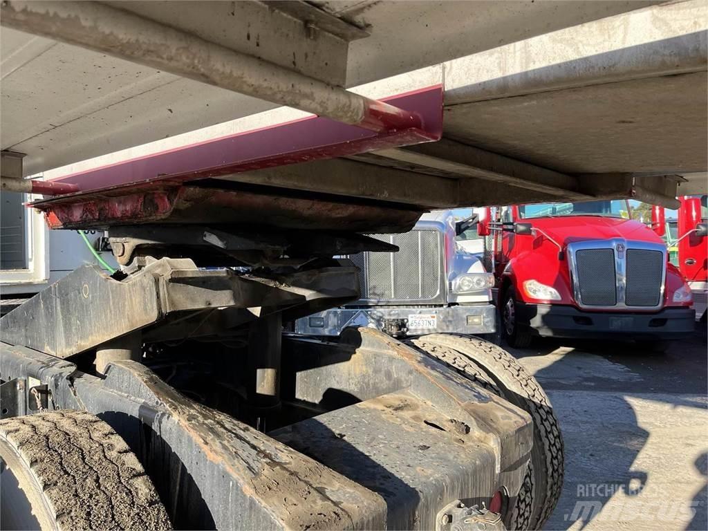 Tremcar  Tank Trailers