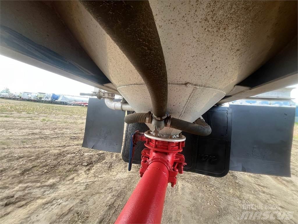 Tremcar  Tank Trailers