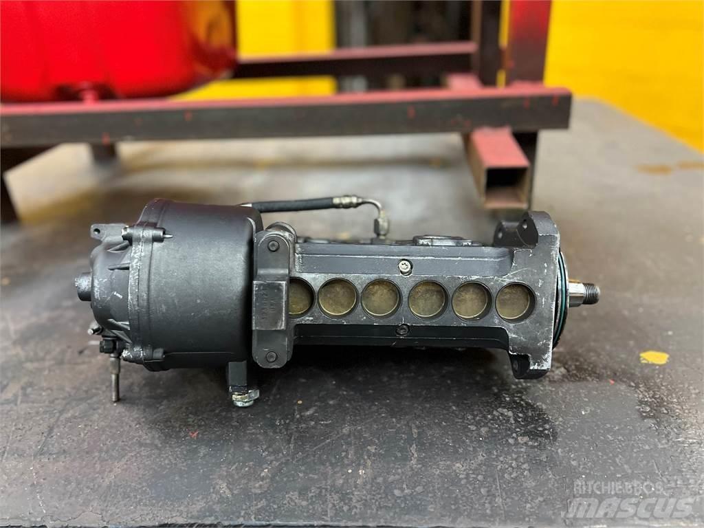  Unmarked Other Components