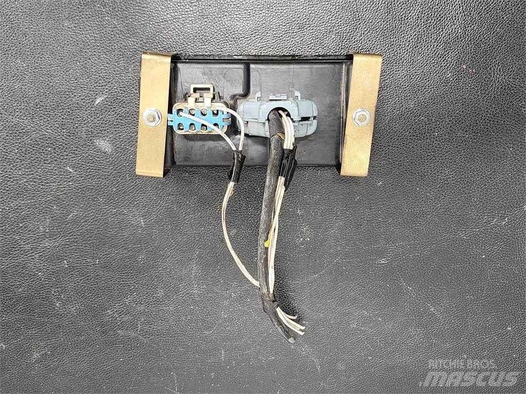  Unmarked Electronics