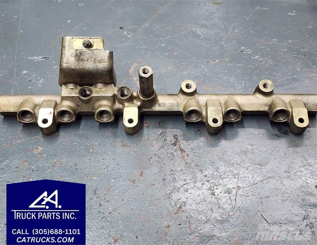  Unmarked Other Components