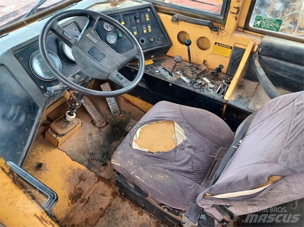Volvo A35 Panel vans