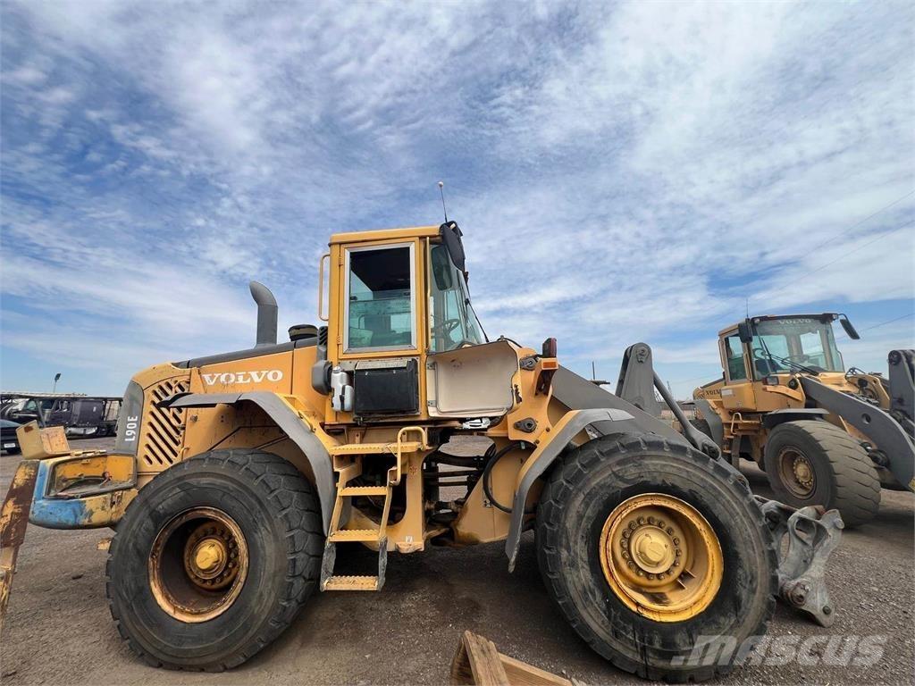 Volvo L90E Wheel Loaders