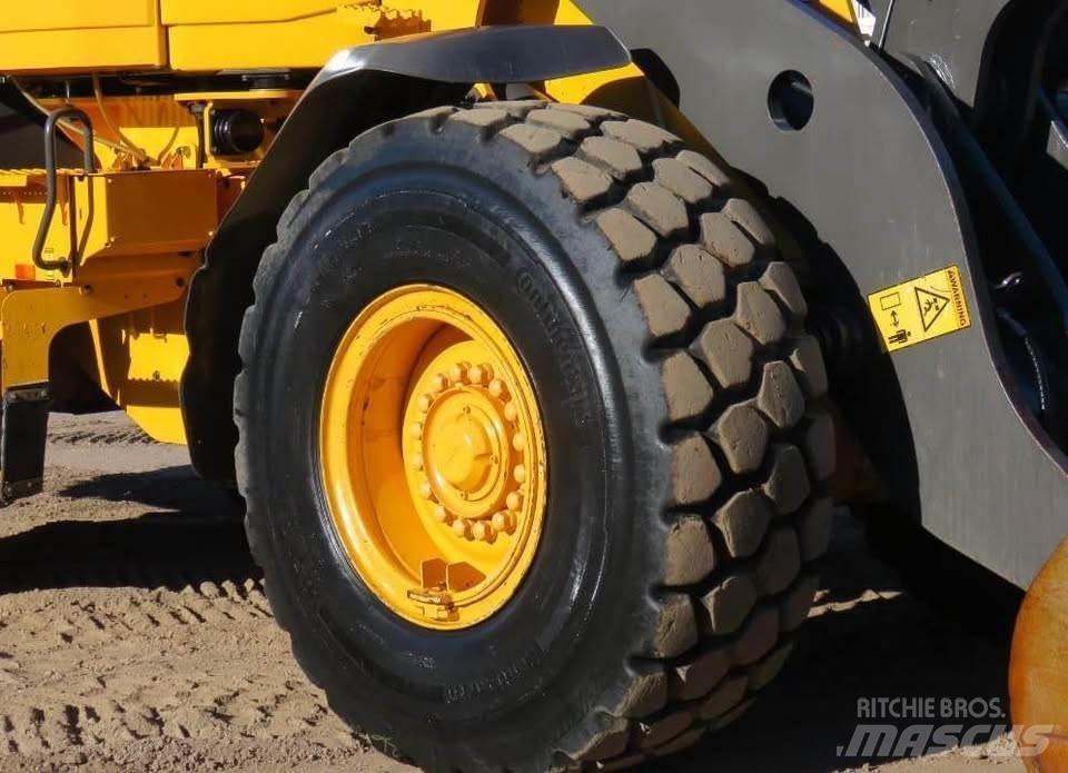 Volvo L90G Wheel Loaders