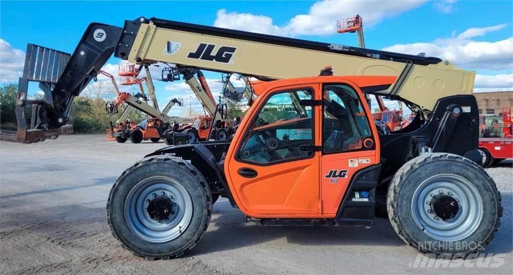 JLG 943 Telescopic Handlers