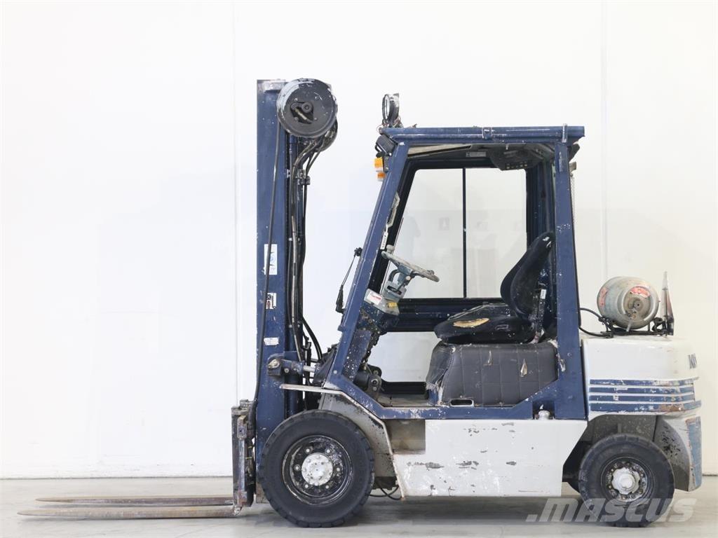 Komatsu FG25HT-11 Misc Forklifts