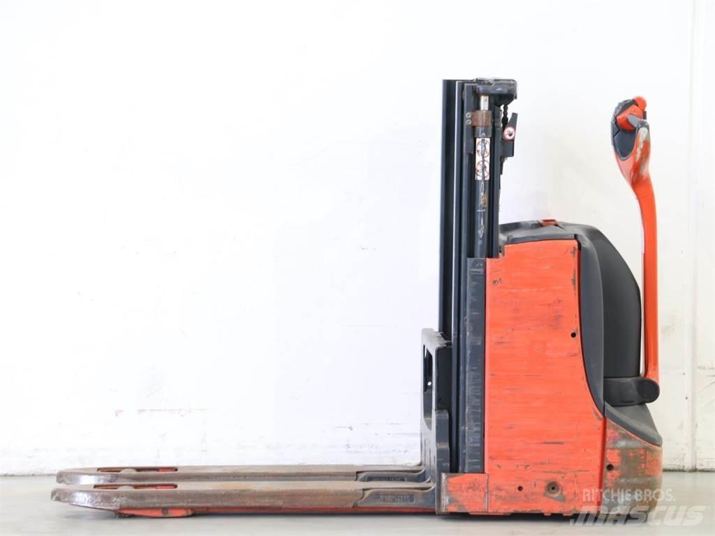Linde D08/1160-01 Pedestrian stacker