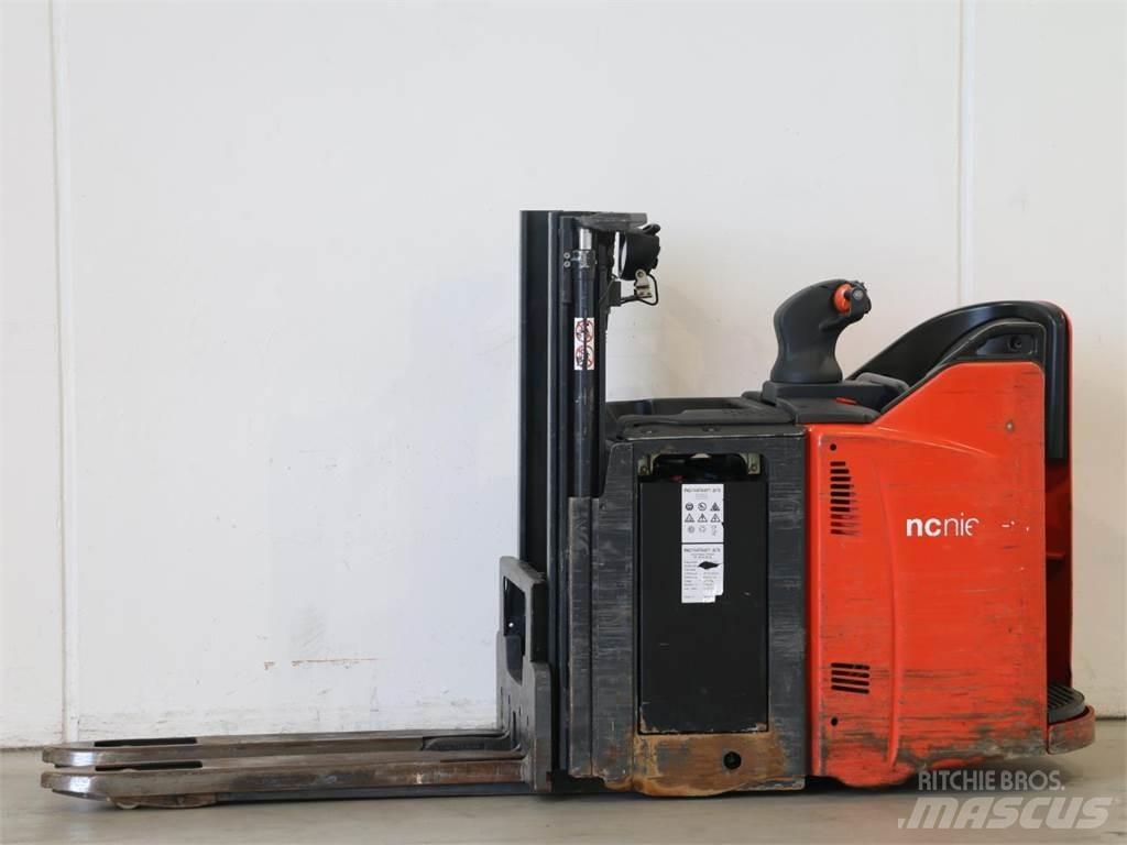 Linde D12HPSP/133-00 Pedestrian stacker