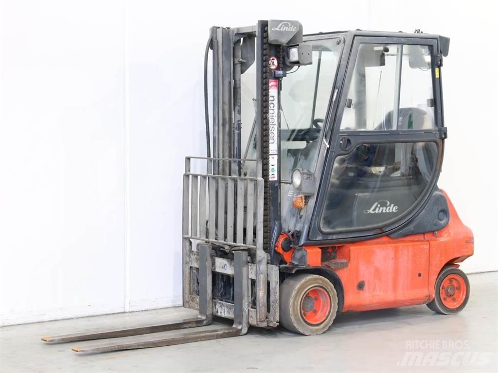 Linde E20P/335-02 Electric Forklifts
