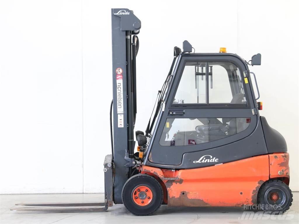 Linde E25/336-03 Electric Forklifts
