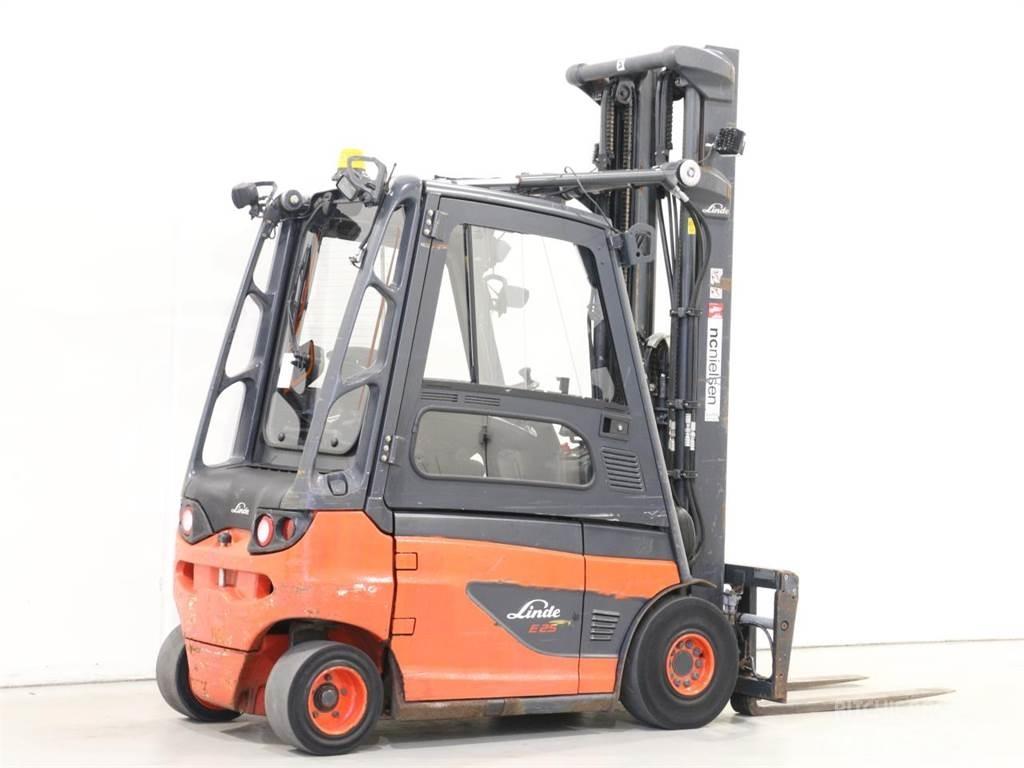 Linde E25/387-01 Electric Forklifts