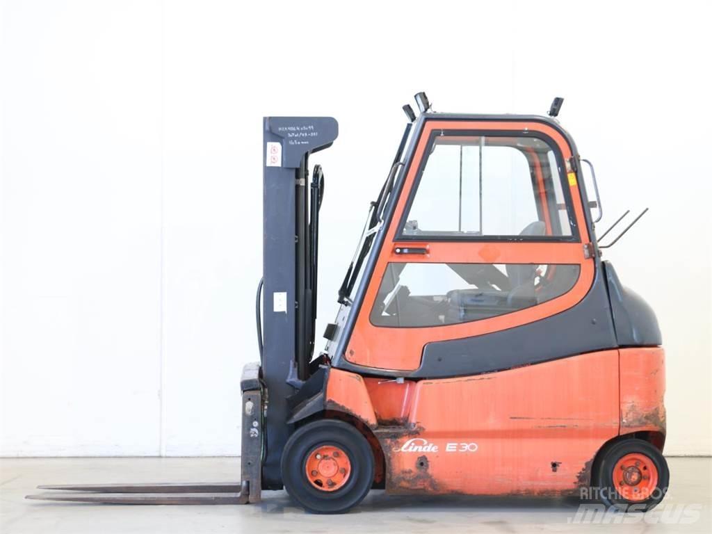 Linde E25-600/336 Electric Forklifts