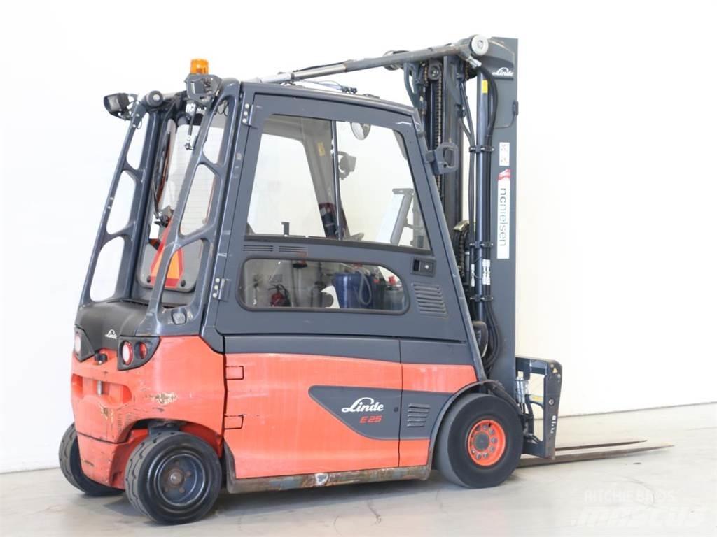 Linde E25L/387 Electric Forklifts