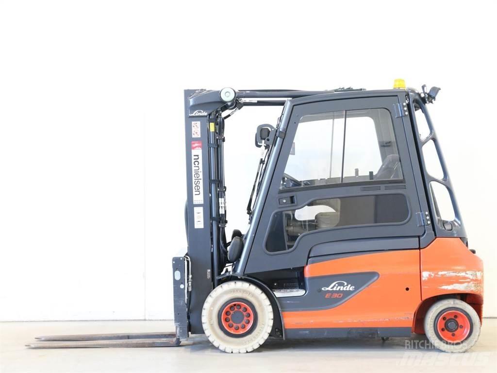 Linde E30/387 Electric Forklifts