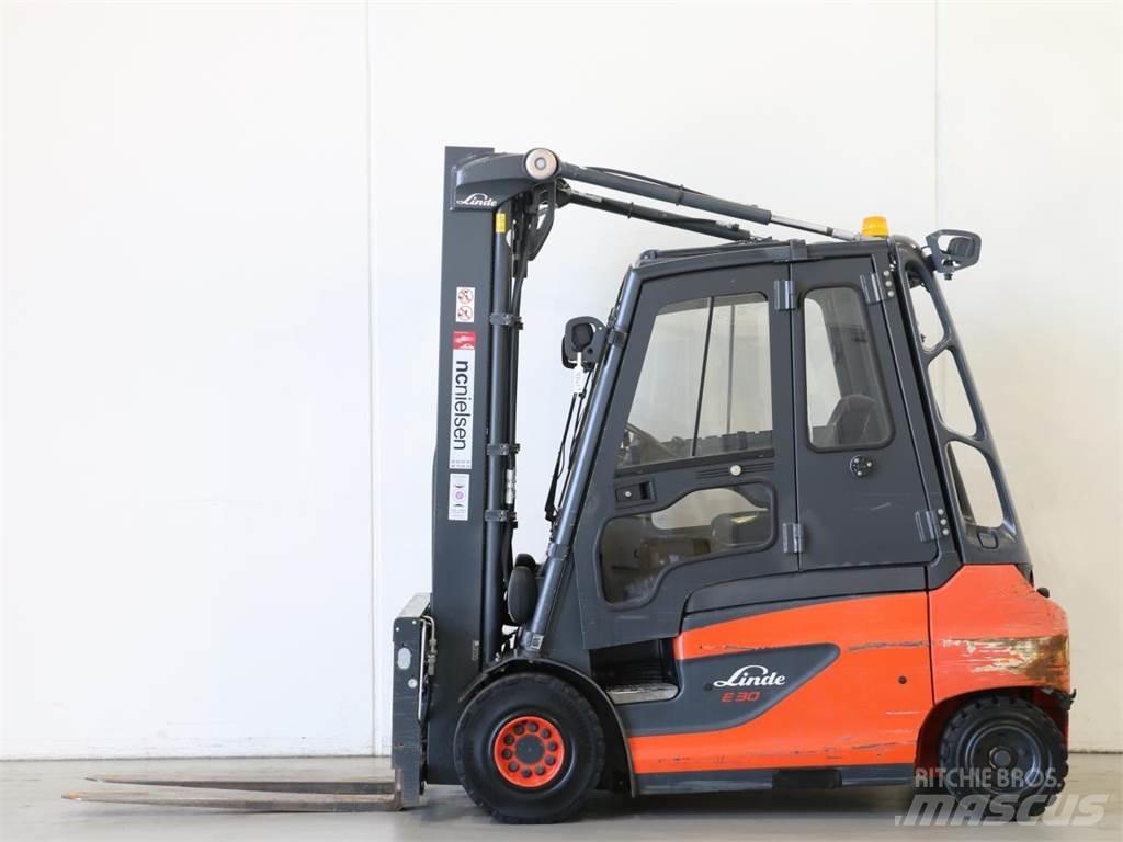 Linde E30/387 Electric Forklifts