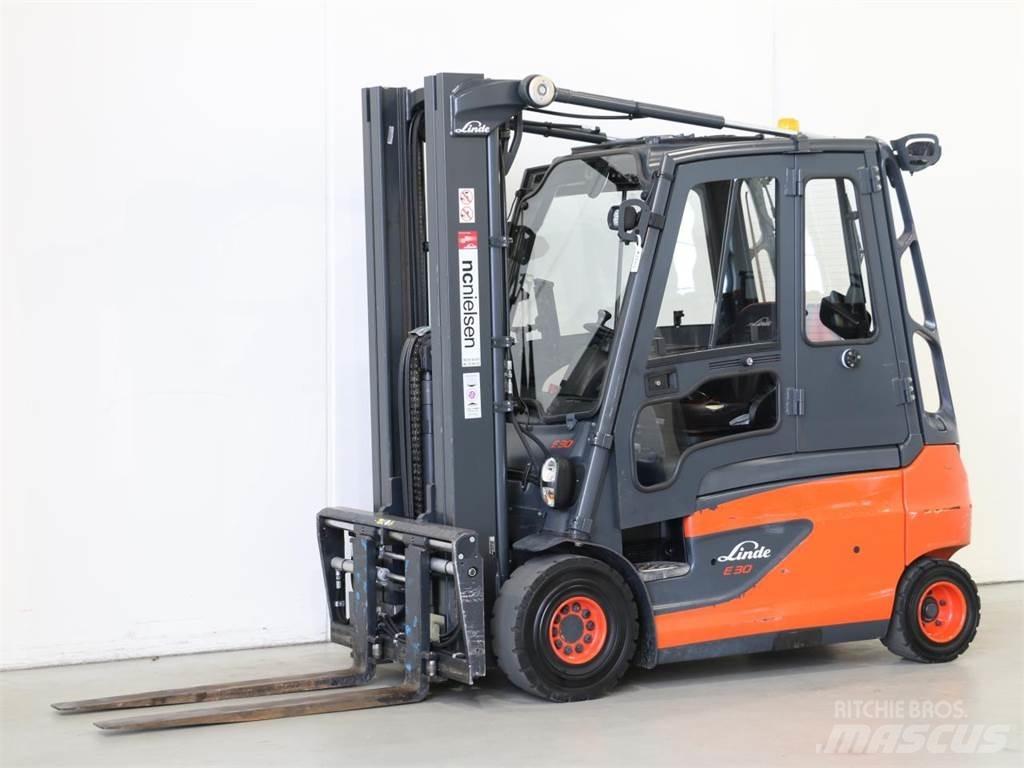 Linde E30L/387 Electric Forklifts
