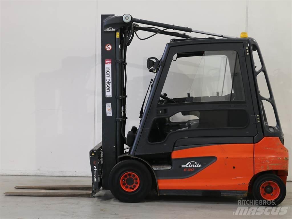 Linde E30L/387 Electric Forklifts