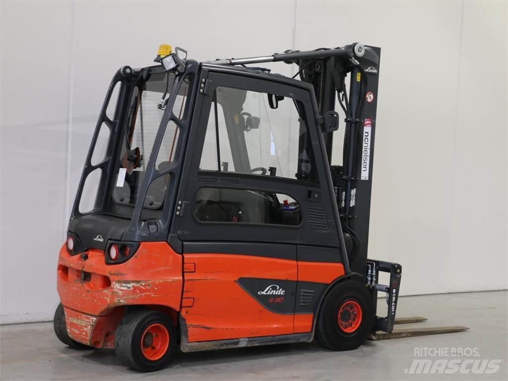 Linde E30L/387 Electric Forklifts