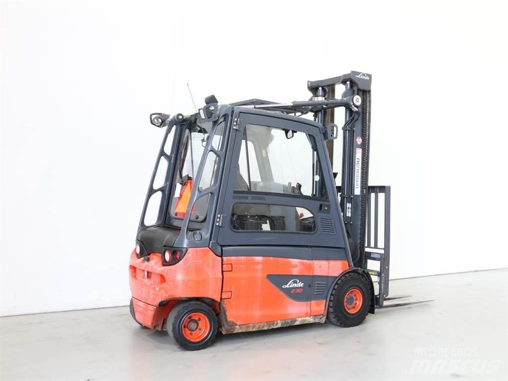 Linde E30L/387 Electric Forklifts