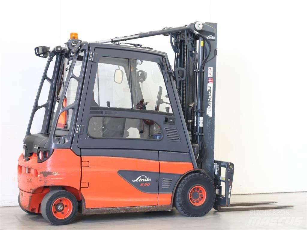Linde E30L/387 Electric Forklifts