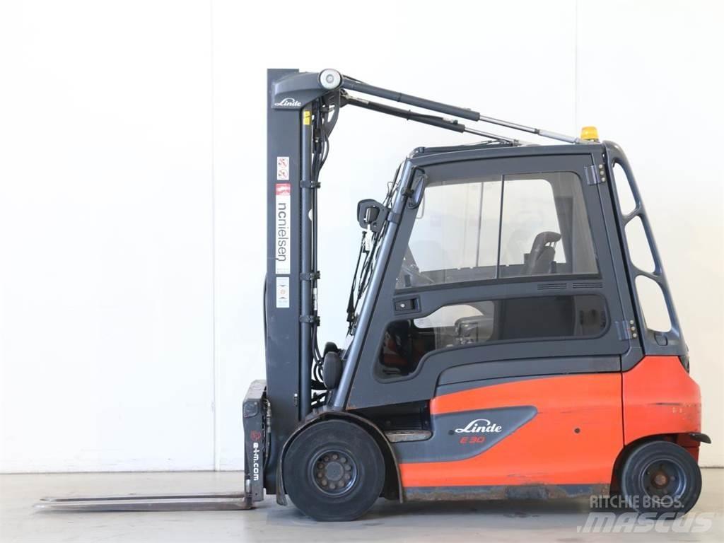 Linde E30L/387 Electric Forklifts